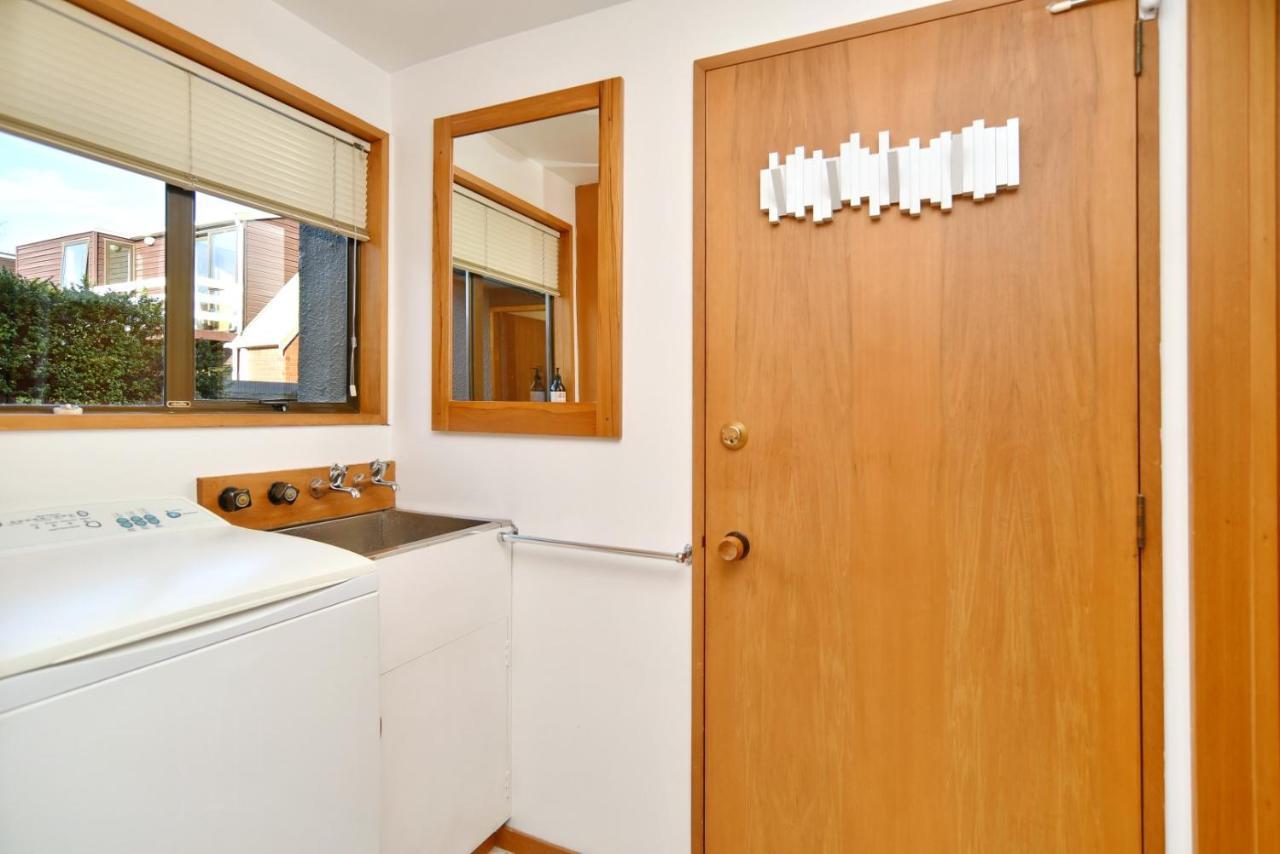 Bristol St - Christchurch Holiday Homes Buitenkant foto