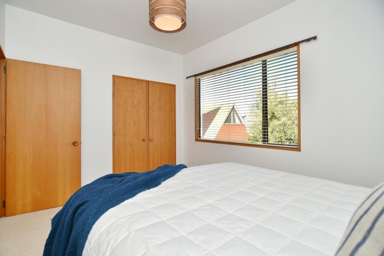 Bristol St - Christchurch Holiday Homes Buitenkant foto