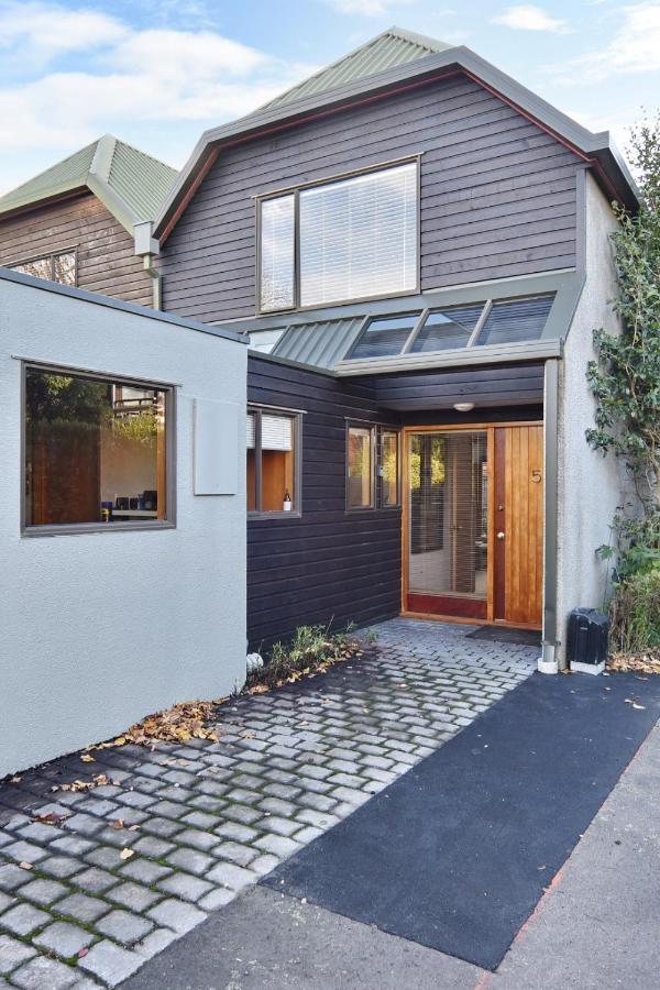 Bristol St - Christchurch Holiday Homes Buitenkant foto