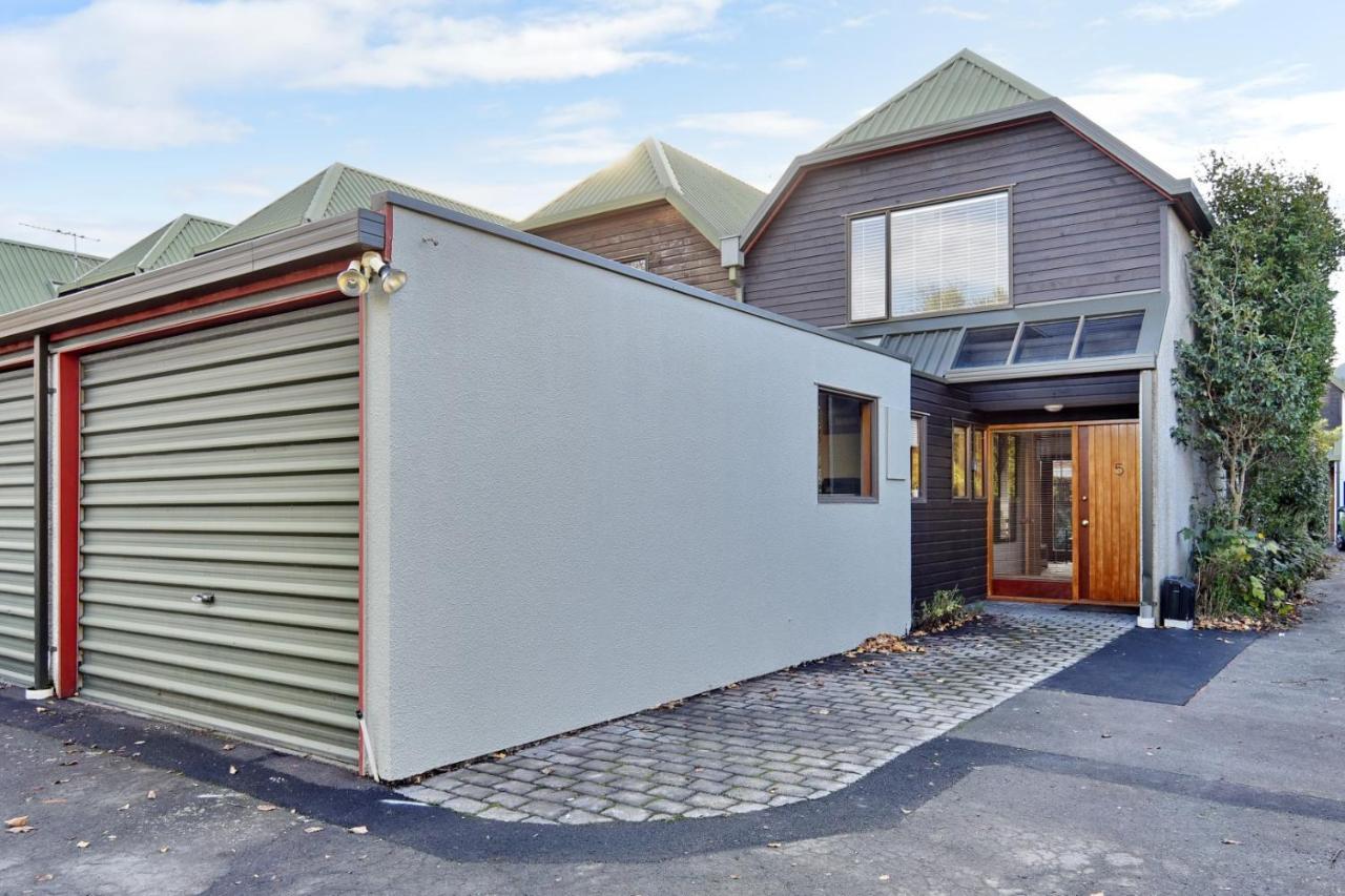 Bristol St - Christchurch Holiday Homes Buitenkant foto